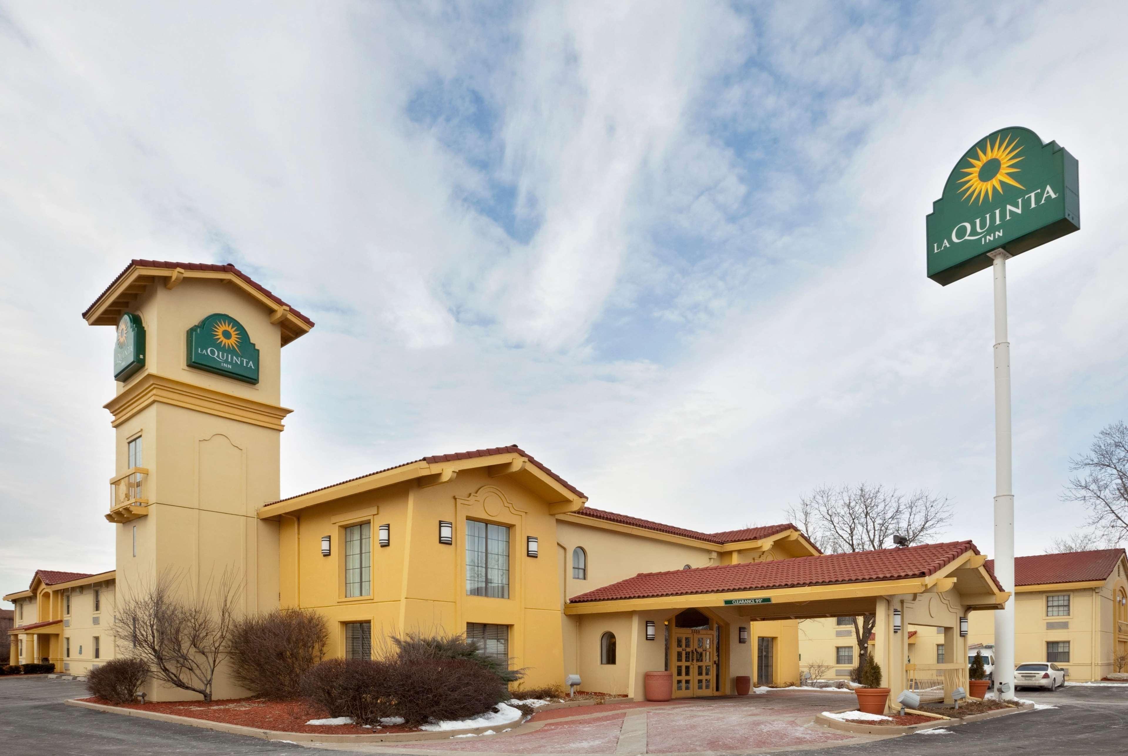 La Quinta Inn By Wyndham Omaha West Экстерьер фото