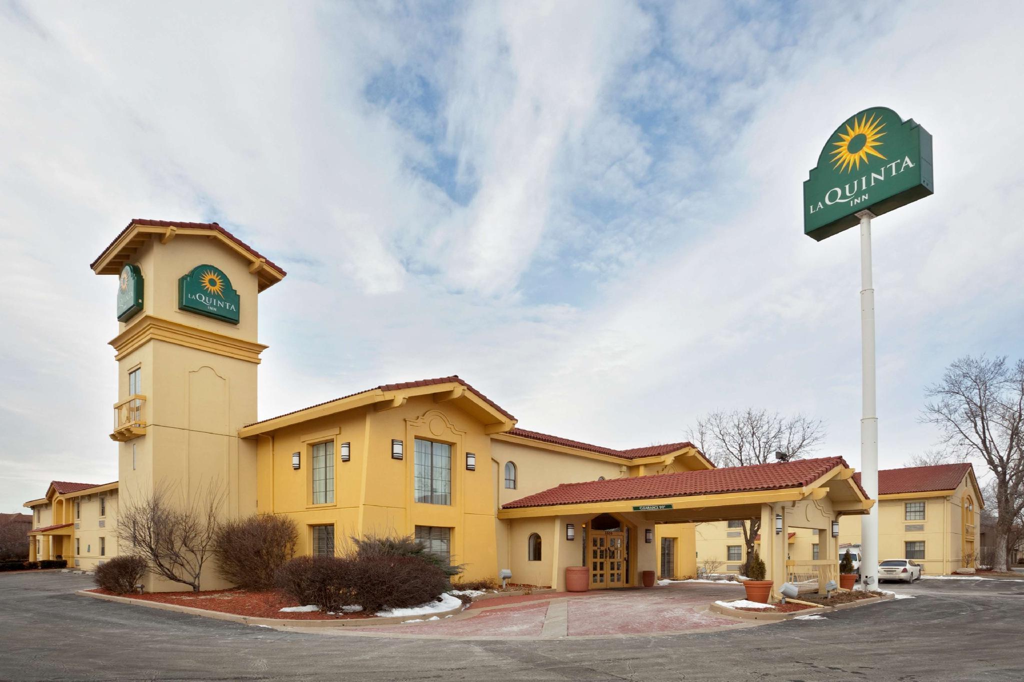 La Quinta Inn By Wyndham Omaha West Экстерьер фото